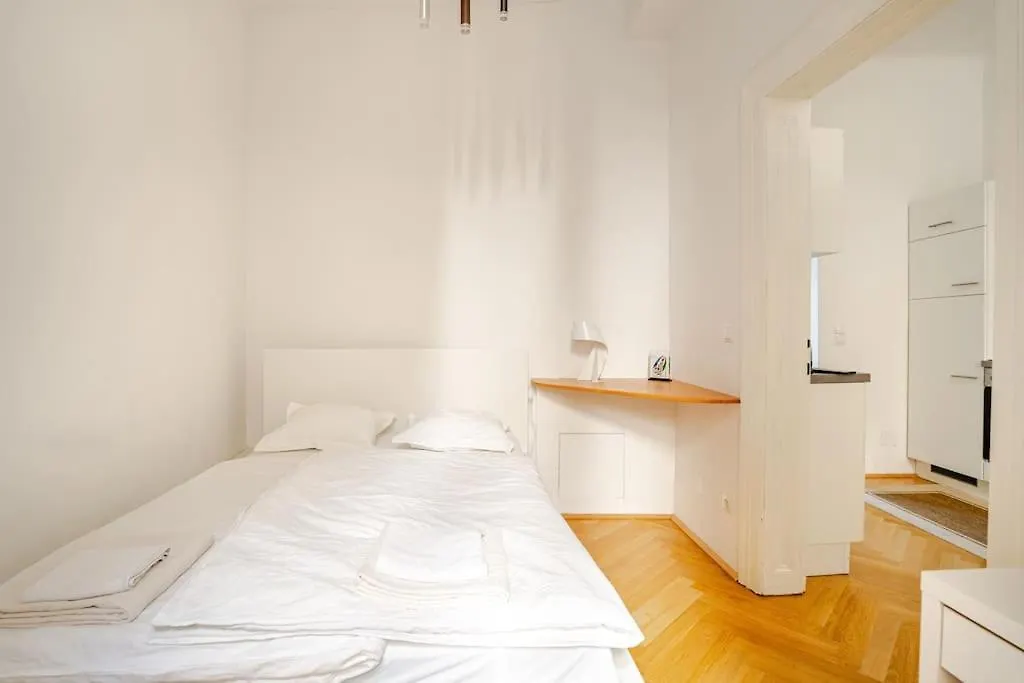 My Stay Apartments Βιέννη 0*,